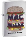 Zippo zapaľovač s obrázkom burgra a menom rappera Mac Miller.