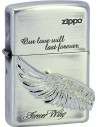 Zberateľský Zippo zapaľovač s emblémom krídla a nápisom Our love will last forever. Zapaľovač bol vyrobený v USA, odkiaľ bol prepravený do Japonska, kde bol upravený do finálnej podoby, ktorú vidíte na fotke. Samozrejmosťou je doživotná záruka.