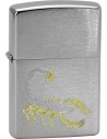 Zippo zapaľovač s motívom škorpióna. Zippo je kovový benzínový zapaľovač s doživotnou zárukou a viac ako 80 ročnou tradíciou. Tieto kvalitné zapaľovače sa vyrábajú výhradne v USA.