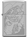 Zapalovač Zippo s rybářským motivem. Zippo je kovový benzínový zapalovač s doživotní zárukou a více než 80letou tradicí. Tyto kvalitní zapalovače se vyrábějí výhradně v USA.
